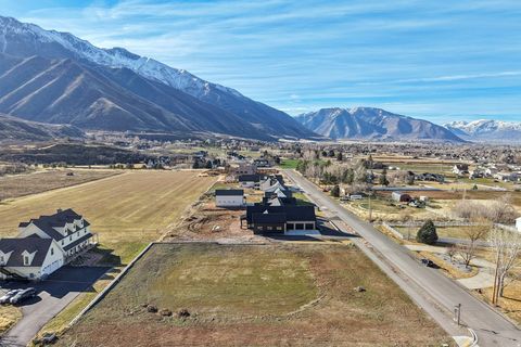 Tiny photo for 1564 N 1700 E, Mapleton, UT 84664 (MLS # 2140483)