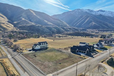 Tiny photo for 1564 N 1700 E, Mapleton, UT 84664 (MLS # 2140483)