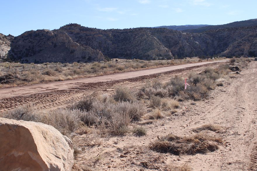 Discover your own slice of serenity in Teasdale, UT! These 1 and 1.5-acre parcels are surrounded by jaw-dropping white and red rock mountains, offering breathtaking views in every direction. The peaceful, serene setting makes this the perfect escape from city life and summer heat. Just 12 miles from Capitol Reef National Park and close to Boulder Mountain and other iconic destinations, this location is ideal for outdoor lovers and adventure seekers alike. From hiking to stargazing, the possibilities are endless. This is a property you truly have to see in person to believe and experience the magic for yourself.