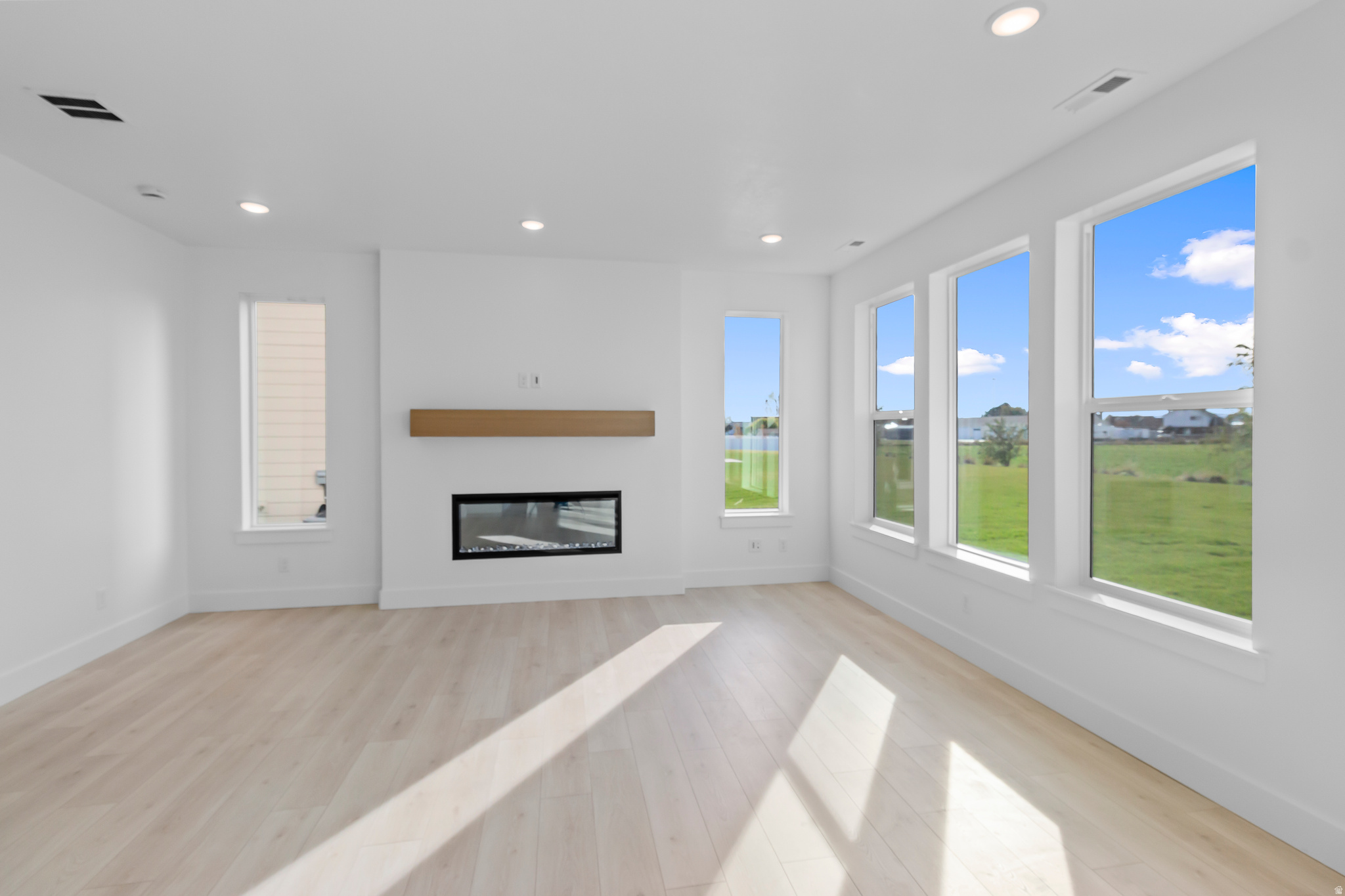 RIDGELINE PARK - Residential