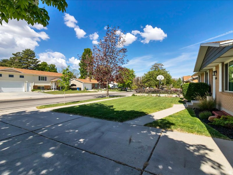 INDIAN VILLAGE SOUTH SUB #6 - Residential