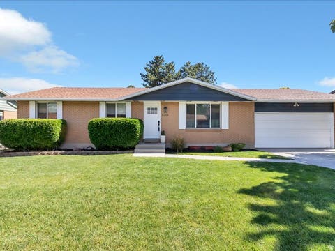 Homes For Sale - 5311 S Skeeswood Dr<br/> Taylorsville, UT 84129