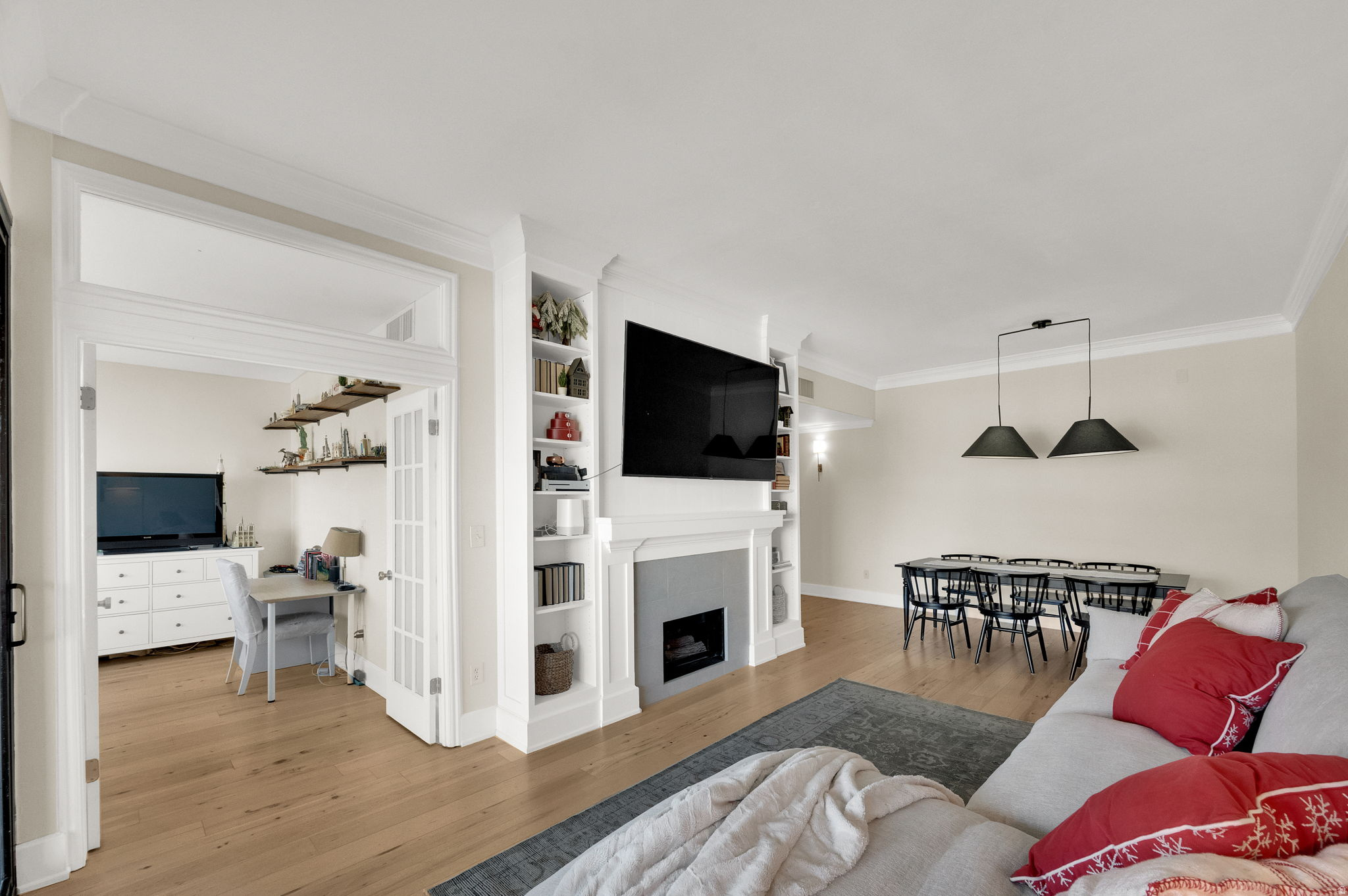 ZION SUMMIT CONDM - Residential