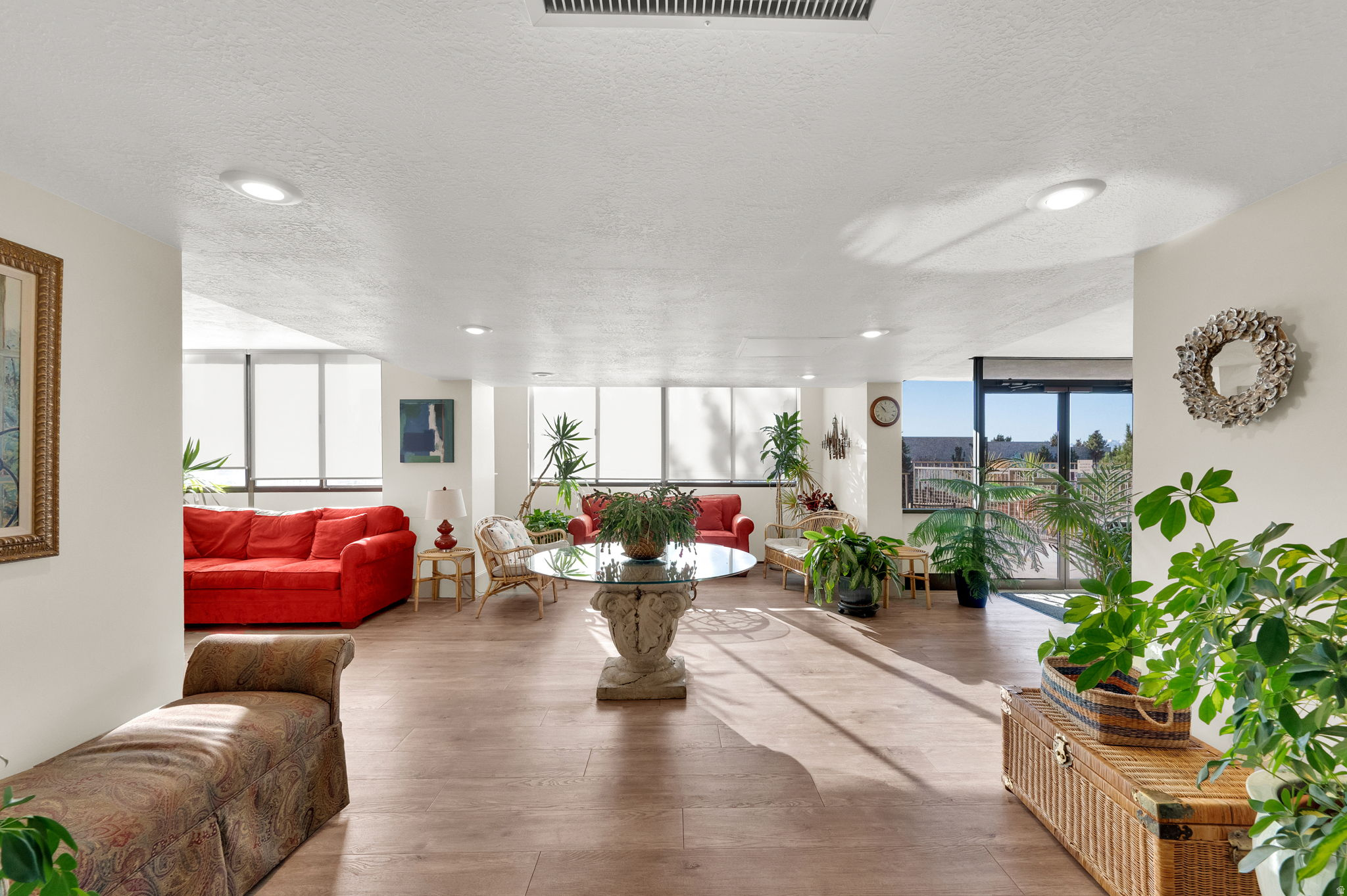 ZION SUMMIT CONDM - Residential