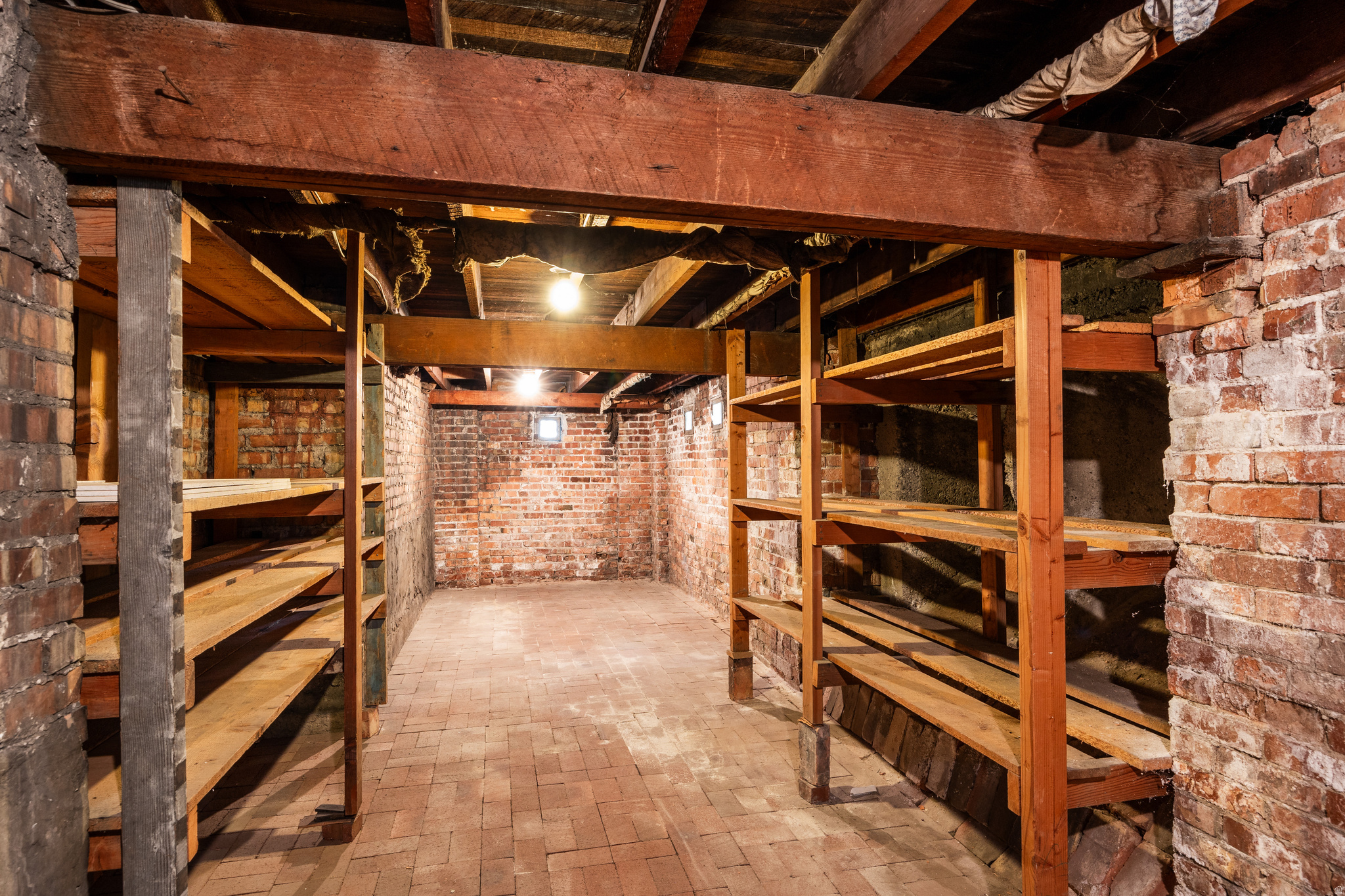 AVENUES - Residential Income