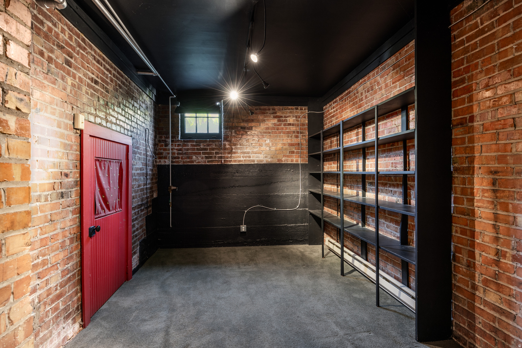 AVENUES - Residential Income