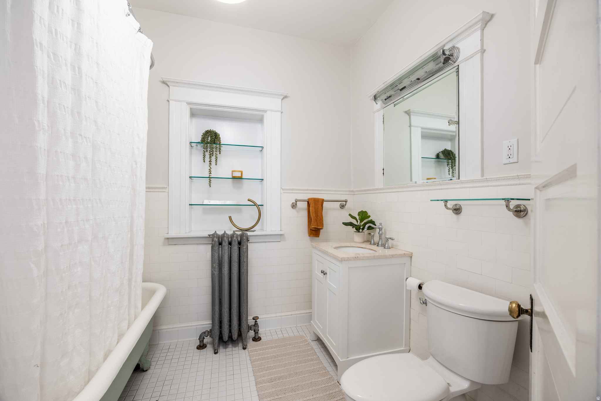 AVENUES - Residential Income