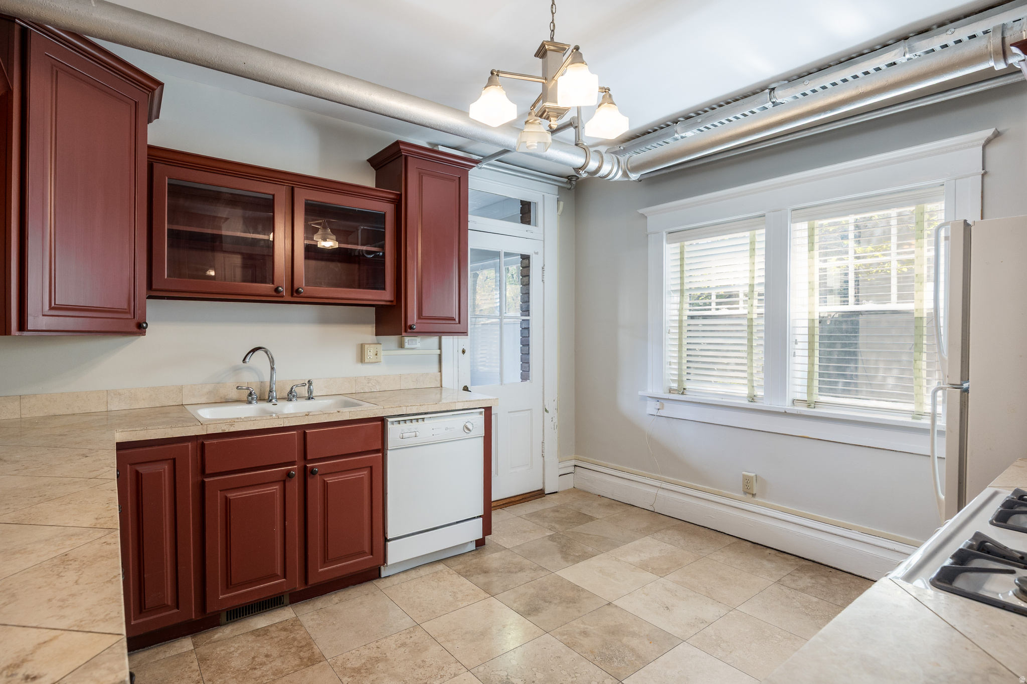 AVENUES - Residential Income