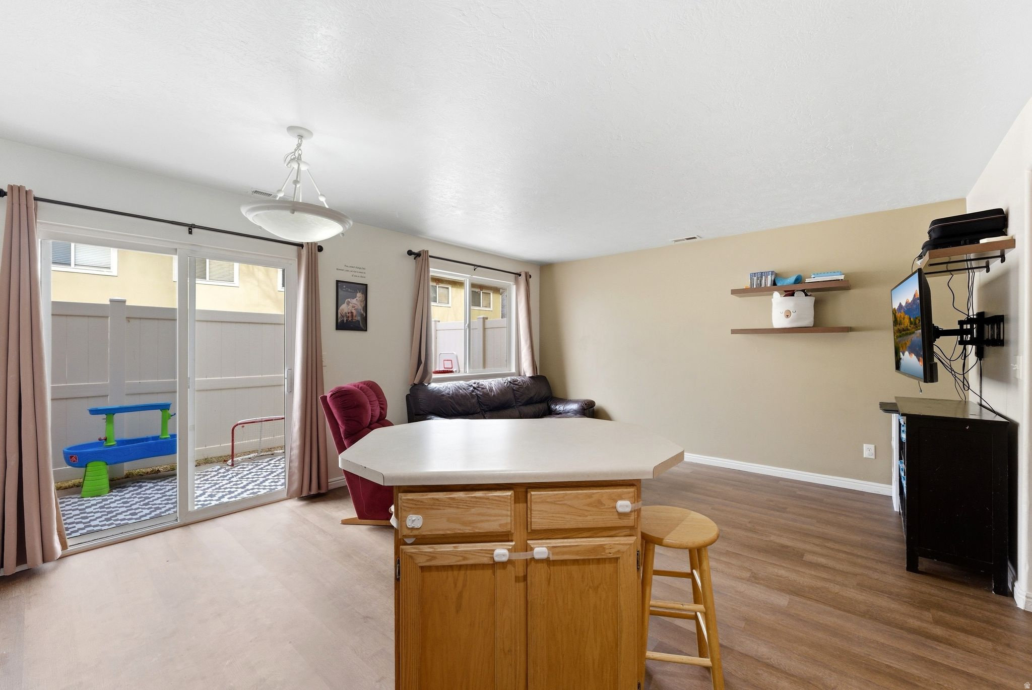 TUSCANY TOWNHOMES PHASE 4 CONDOMINIUMS - Residential