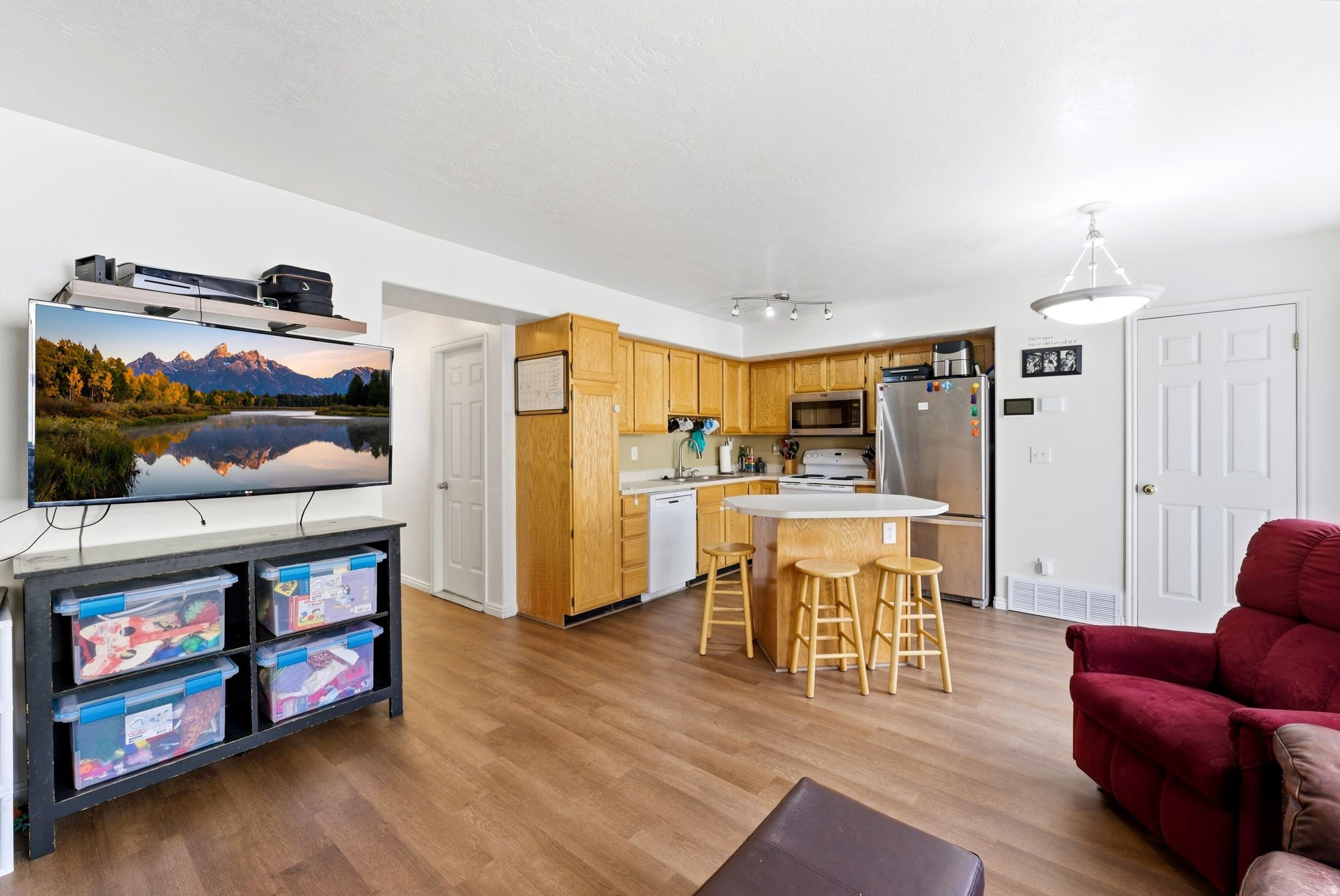 TUSCANY TOWNHOMES PHASE 4 CONDOMINIUMS - Residential