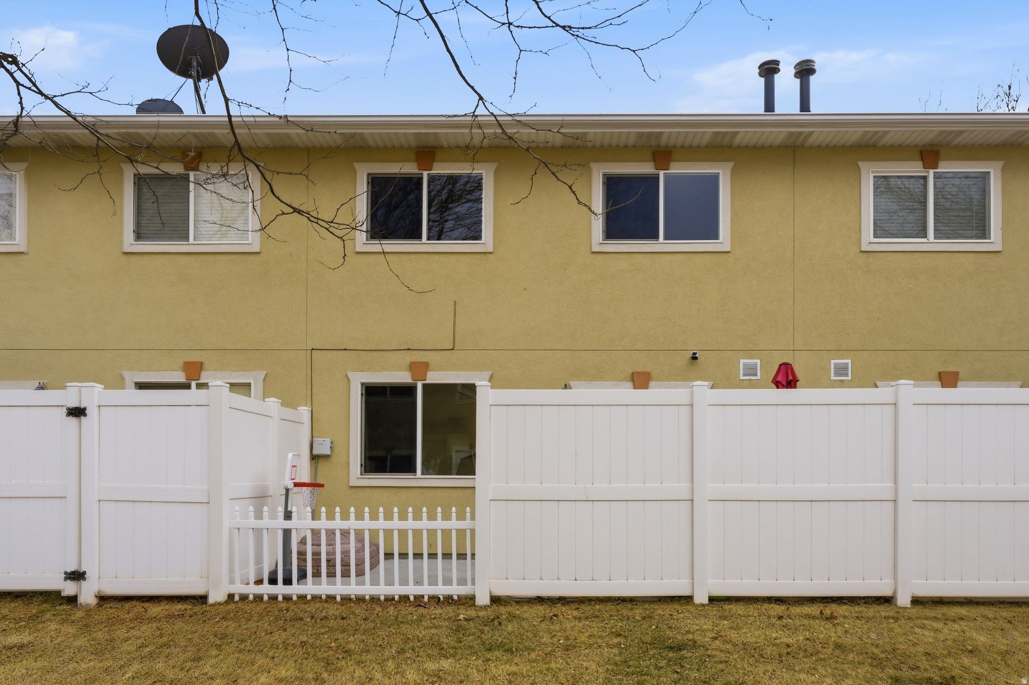 TUSCANY TOWNHOMES PHASE 4 CONDOMINIUMS - Residential