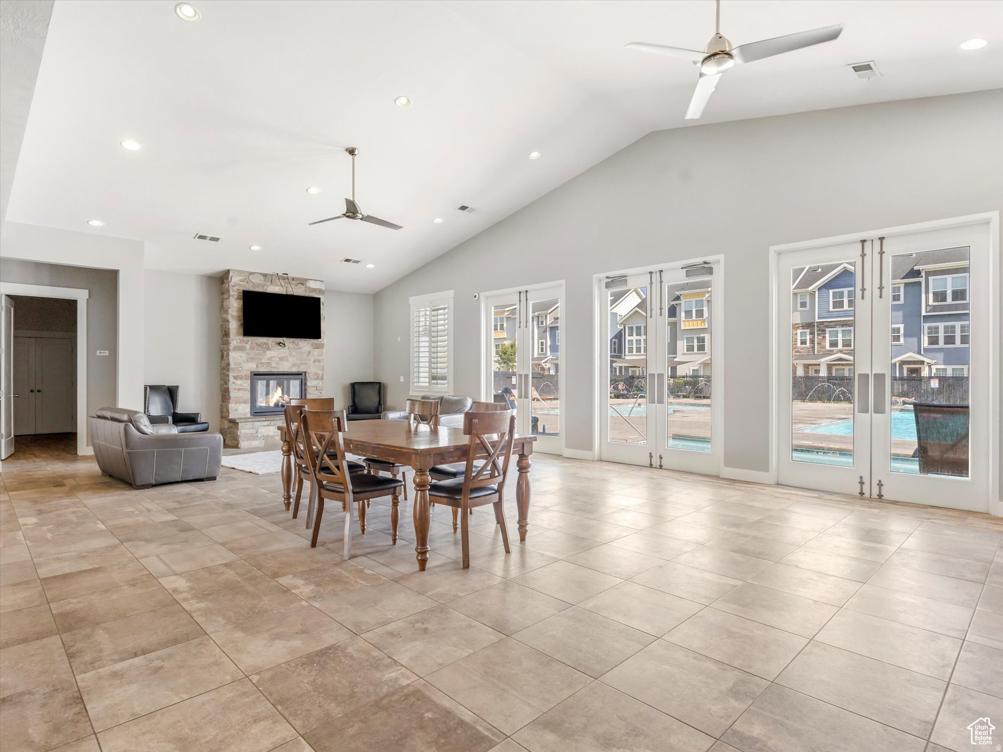 EDGEWATER AT GENEVA - Residential