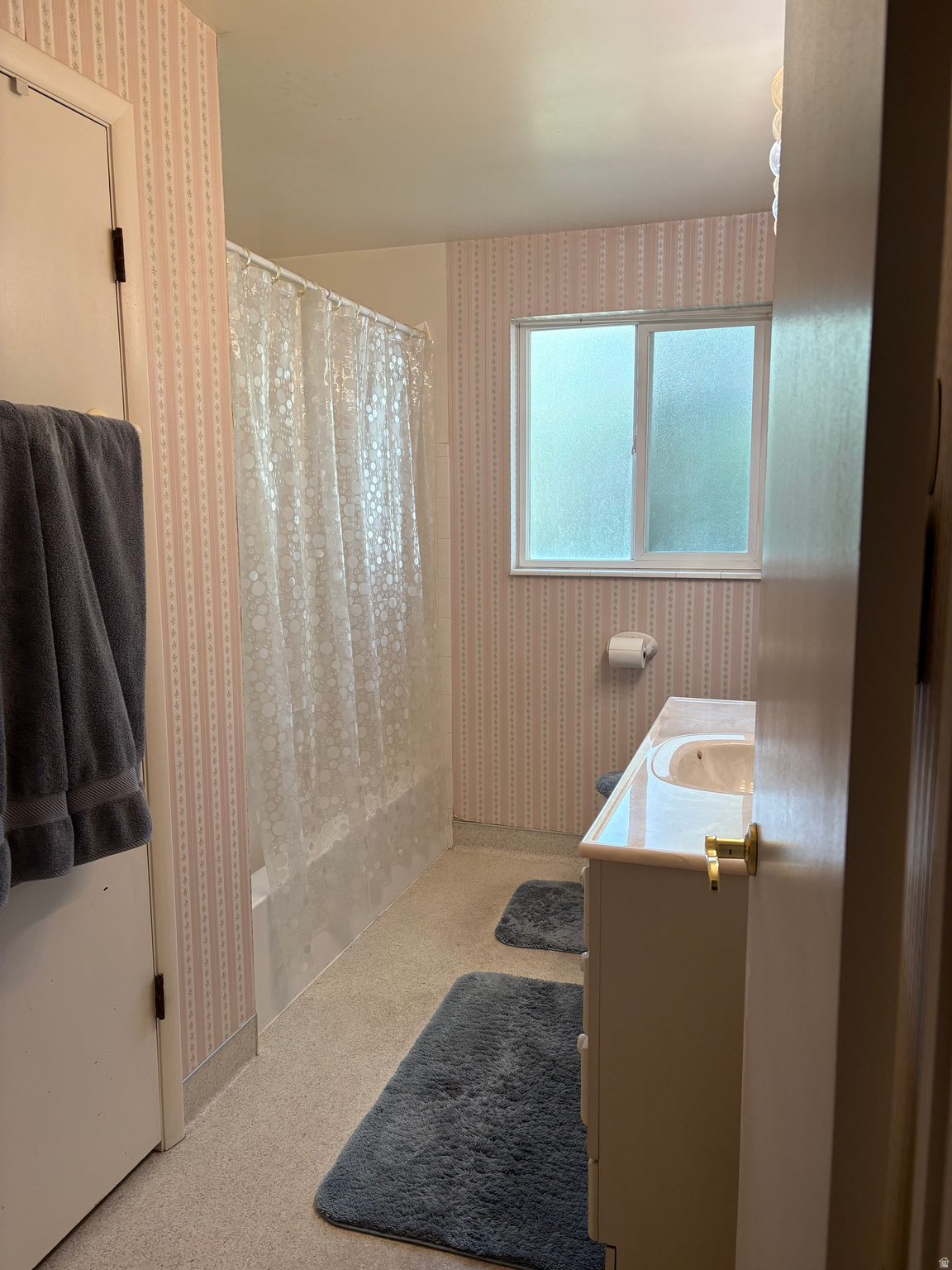 SANDY HEIGHTS - Residential