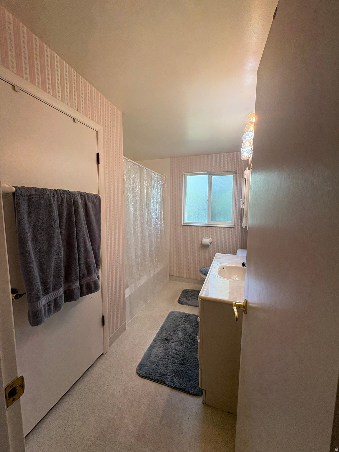 SANDY HEIGHTS - Residential