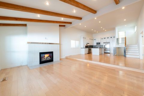 Tiny photo for 3850 S QUAIL HOLLOW DR E, Millcreek, UT 84109 (MLS # 2139274)