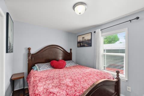 Tiny photo for 881 W MT NEBO DR #253, Taylorsville, UT 84123 (MLS # 2160986)