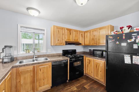 Tiny photo for 881 W MT NEBO DR #253, Taylorsville, UT 84123 (MLS # 2160986)