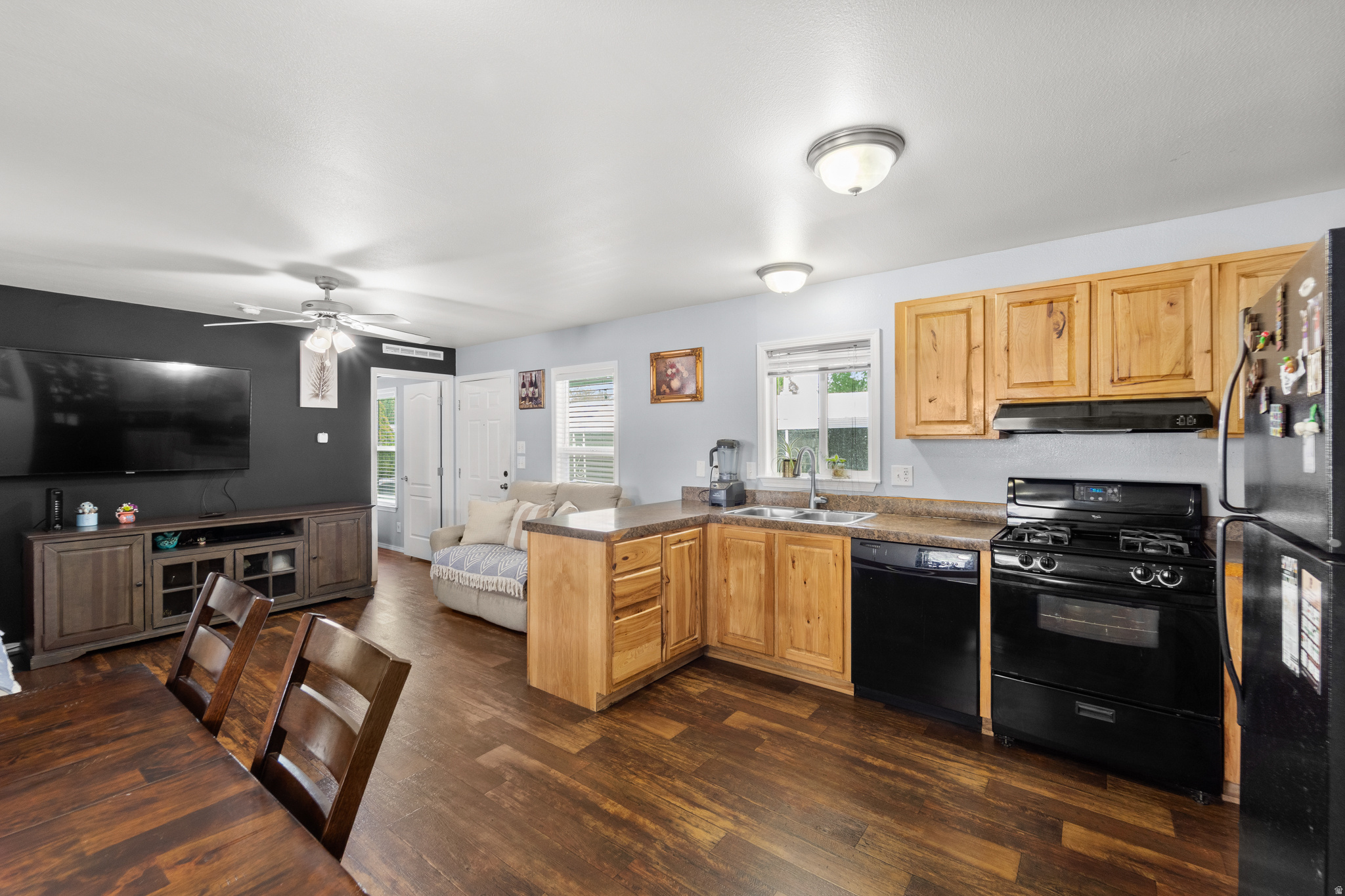 MAJESTIC OAKS - Residential