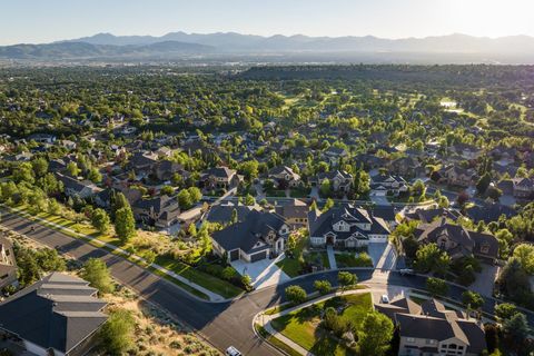 Tiny photo for 12056 S CORTINA CREST DR, Draper, UT 84020 (MLS # 2139802)