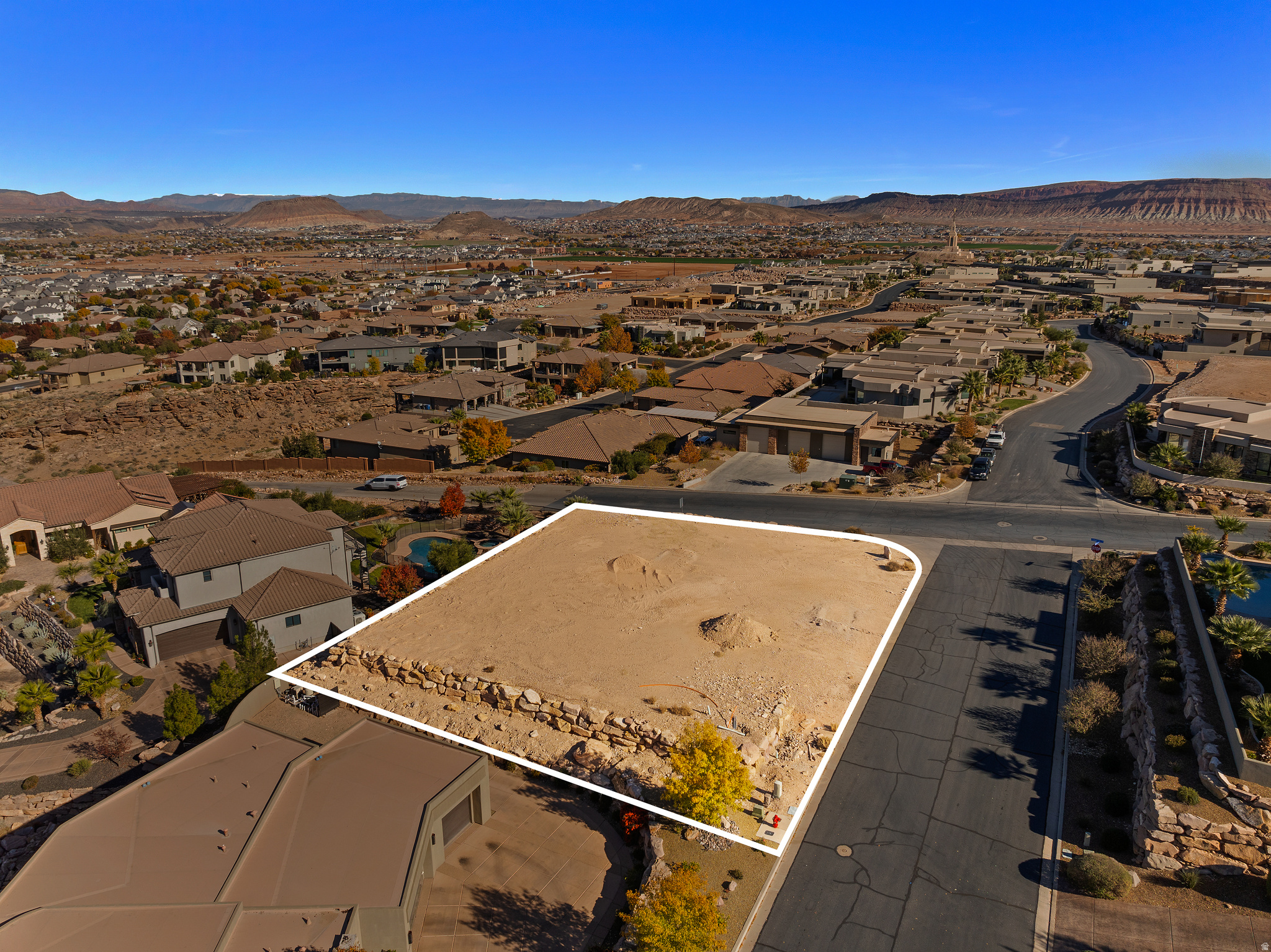 STONE CLIFF PH 11 - Land