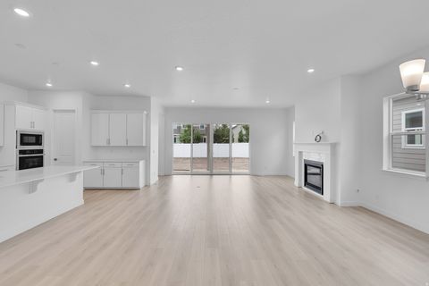 Tiny photo for 263 E POLARIS DR S #104, Saratoga Springs, UT 84045 (MLS # 2122787)