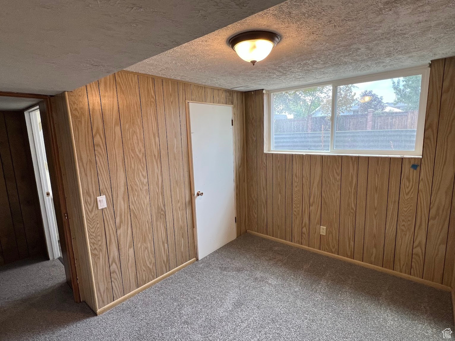 MEADOWBROOK FARMS - Residential
