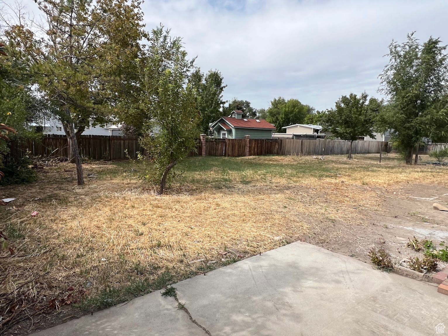 MEADOWBROOK FARMS - Residential