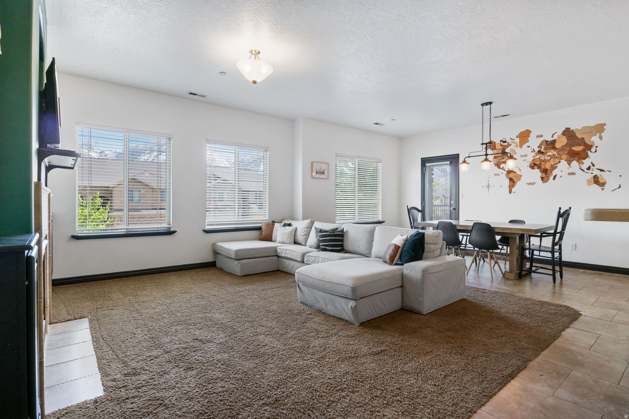 SOUTH VALLEY ESTATES - Residential