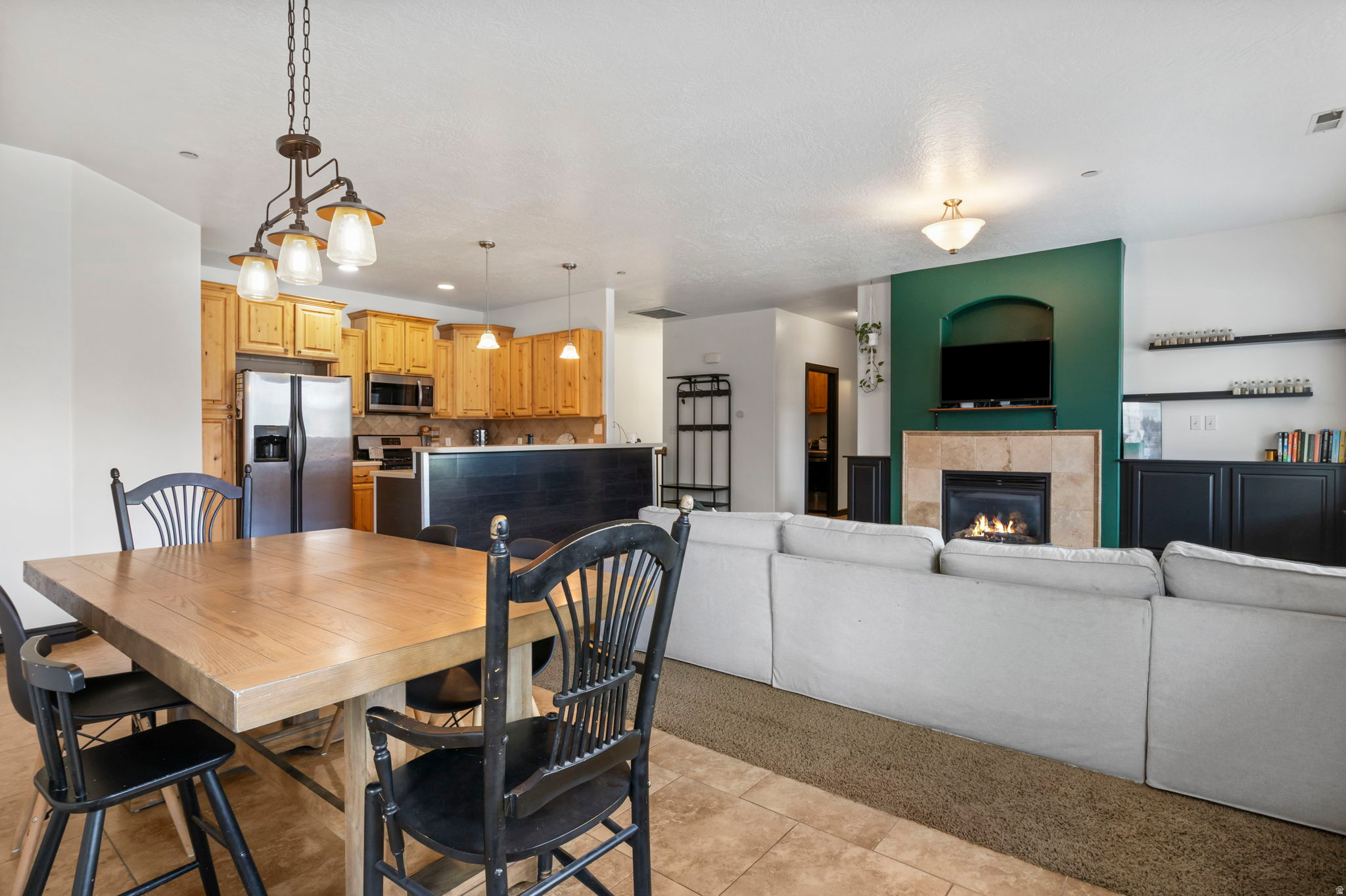 SOUTH VALLEY ESTATES - Residential