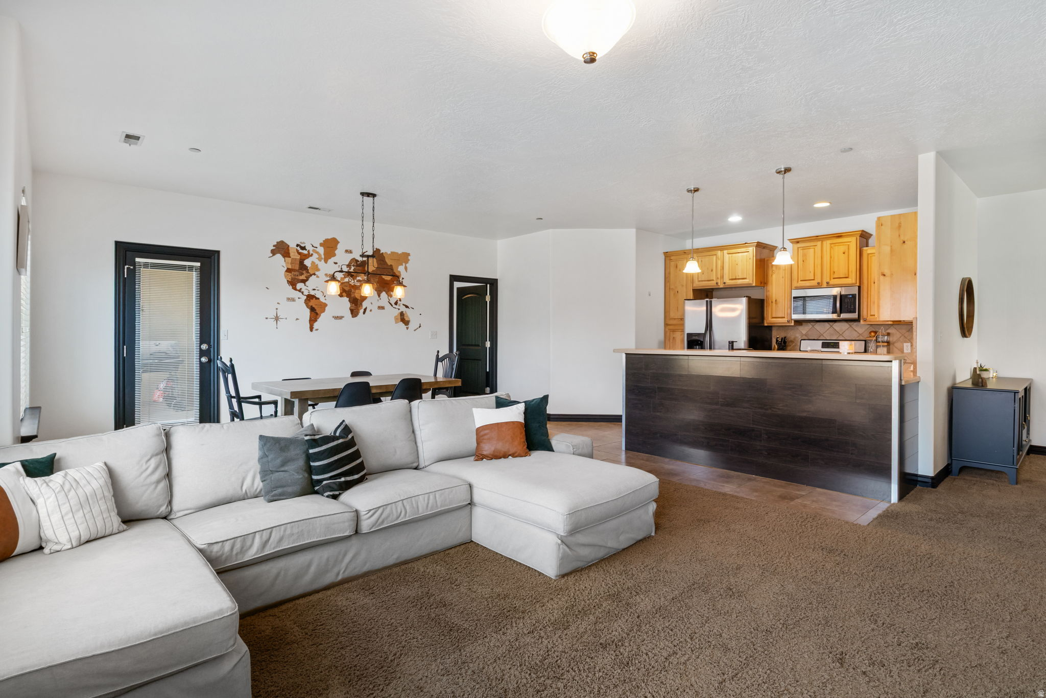 SOUTH VALLEY ESTATES - Residential