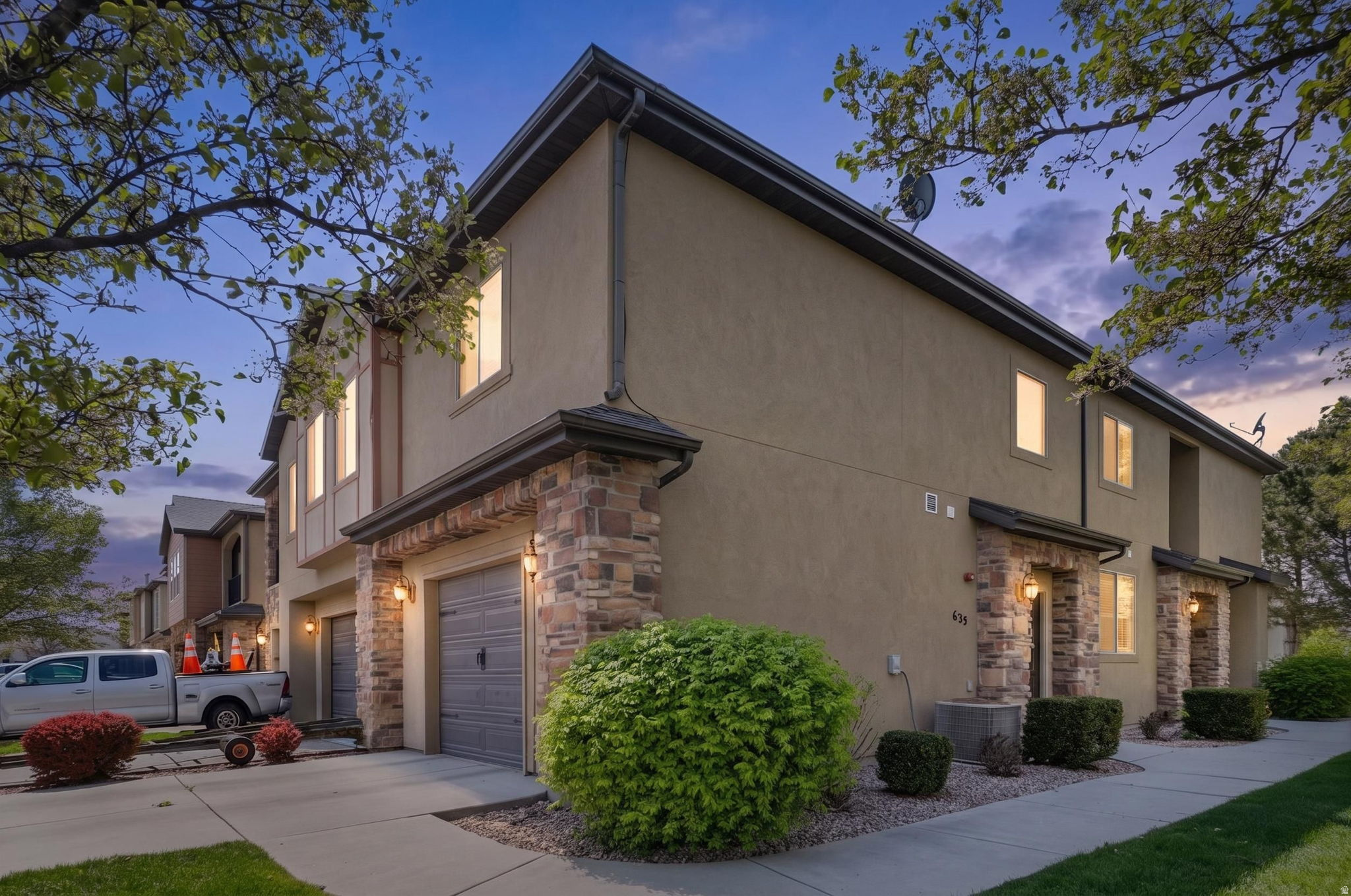 SOUTH VALLEY ESTATES - Residential