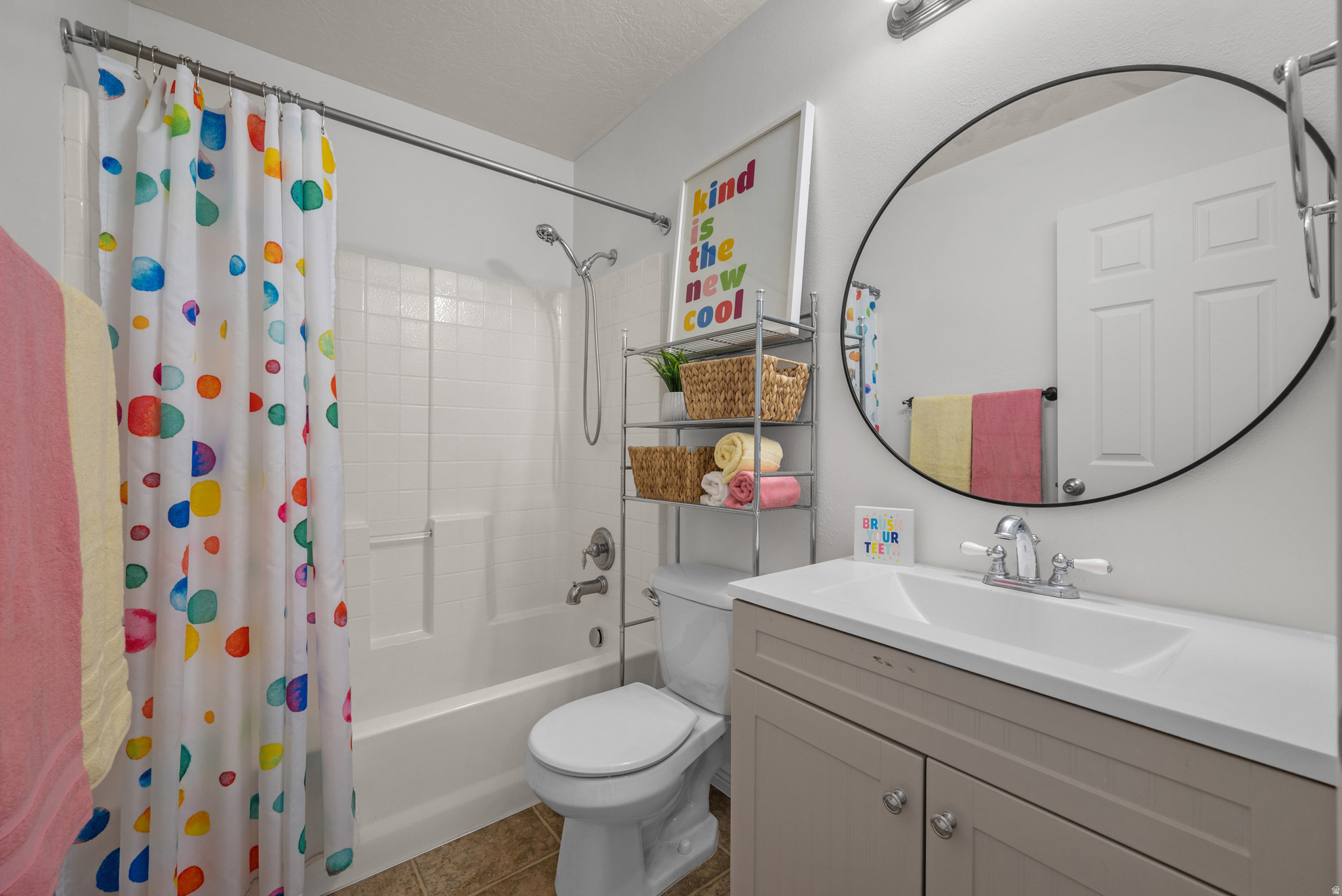 THE MEADOWS - Residential