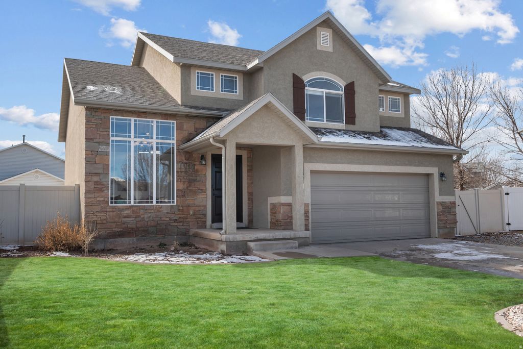 Photo of 667 W 170 N, Spanish Fork, UT 84660 (MLS # 2138918)