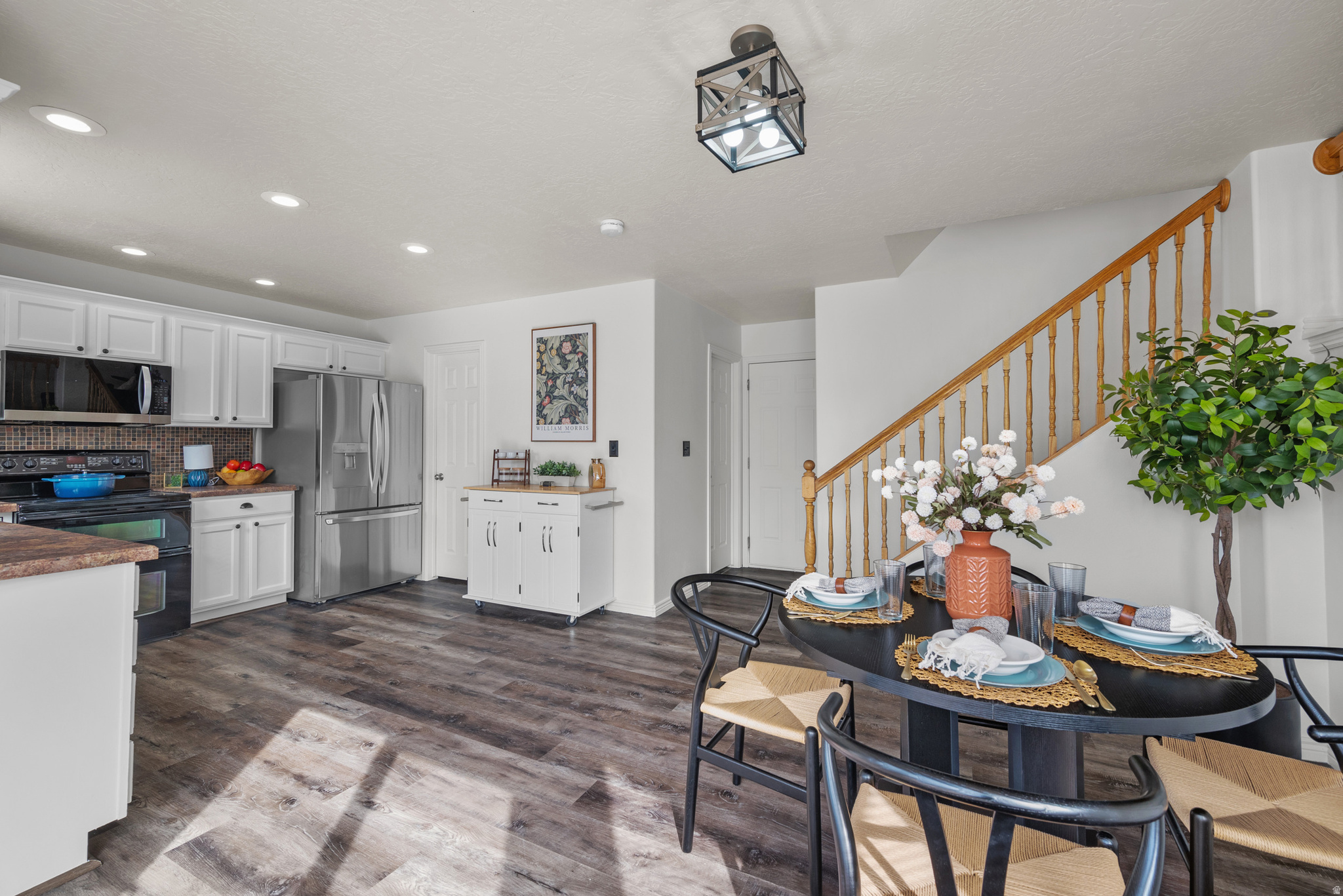 THE MEADOWS - Residential