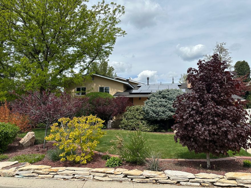 Set against the stunning backdrop of the Wasatch foothills, this inviting 3-bedroom, 2-bathroom home with 1-car garage offers the perfect blend of suburban tranquility and commuter convenience. Square footage figures are provided as a courtesy estimate only and were obtained from County Records .  Buyer is advised to obtain an independent measurement.
