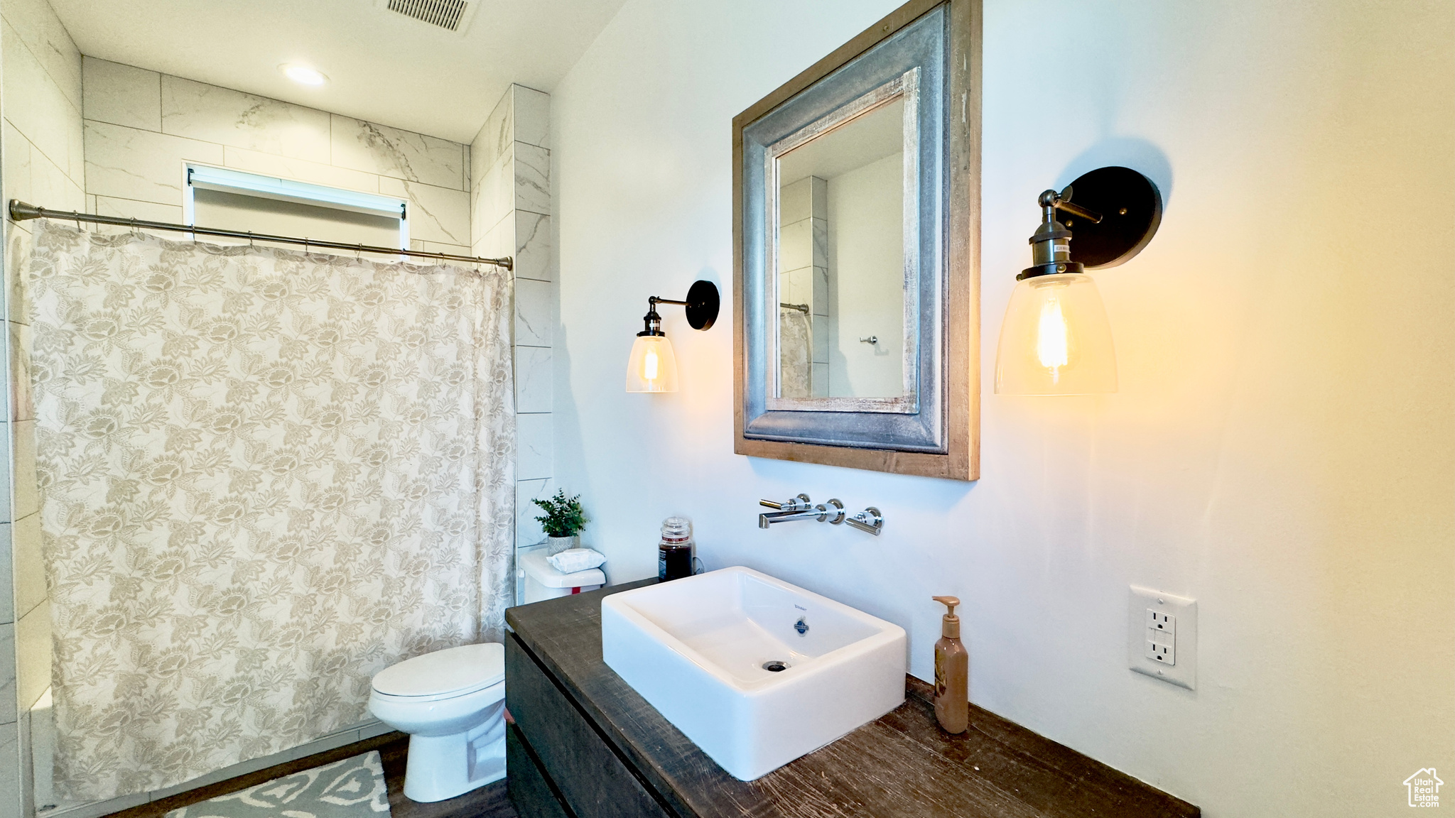 HILLCREST SUBD PHASE 5 - Residential