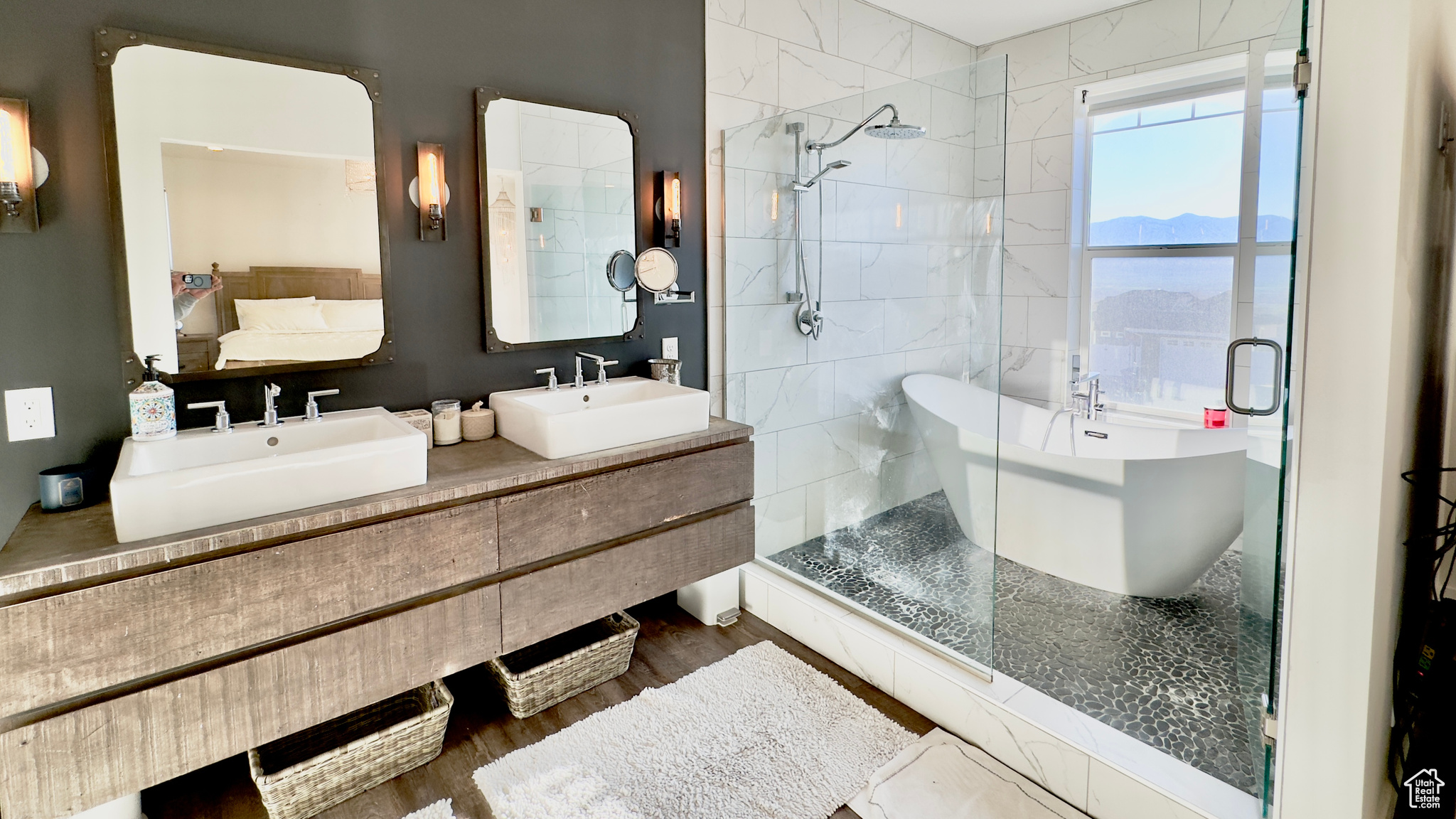 HILLCREST SUBD PHASE 5 - Residential