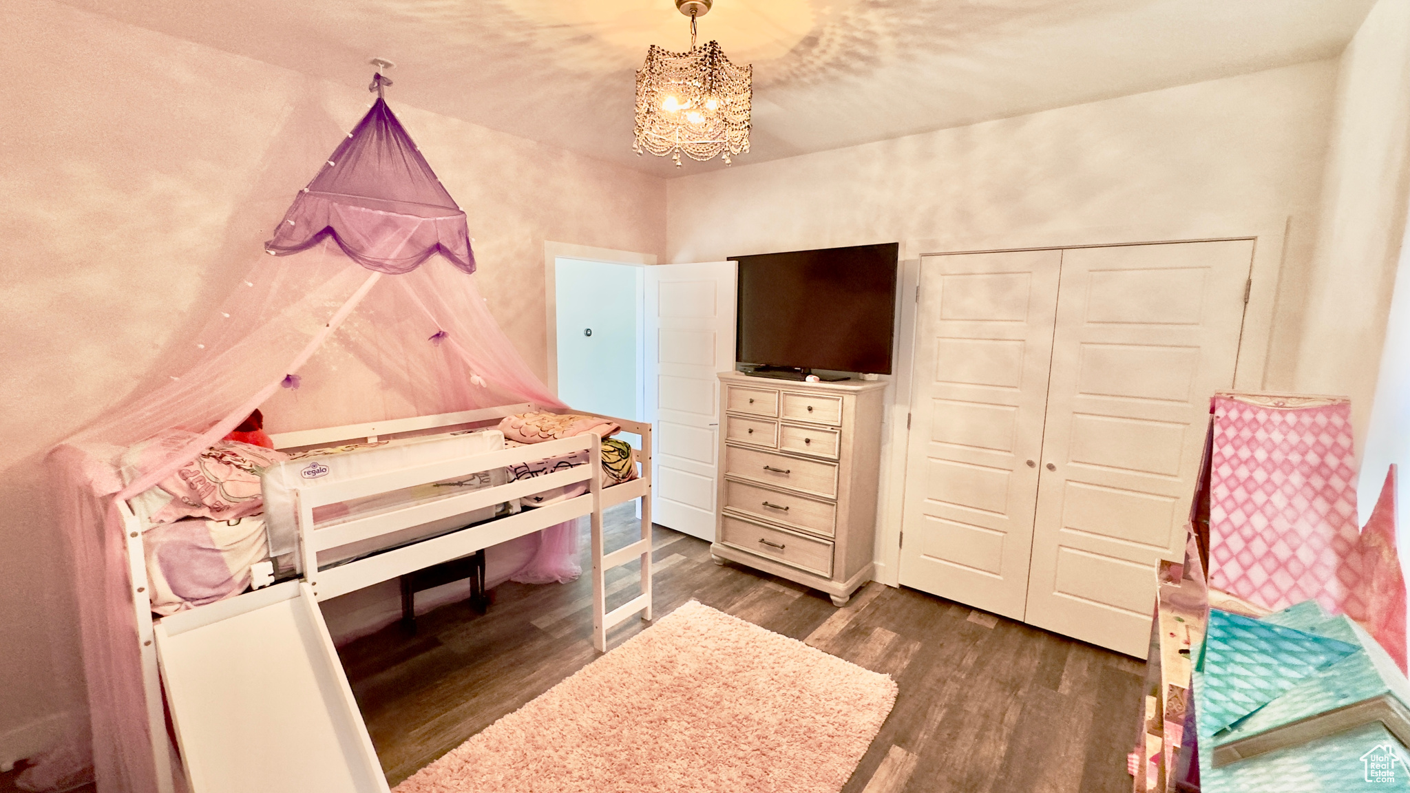 HILLCREST SUBD PHASE 5 - Residential