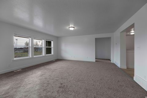 Tiny photo for 2282 E 320 N #CALDWE, Spanish Fork, UT 84660 (MLS # 2151494)