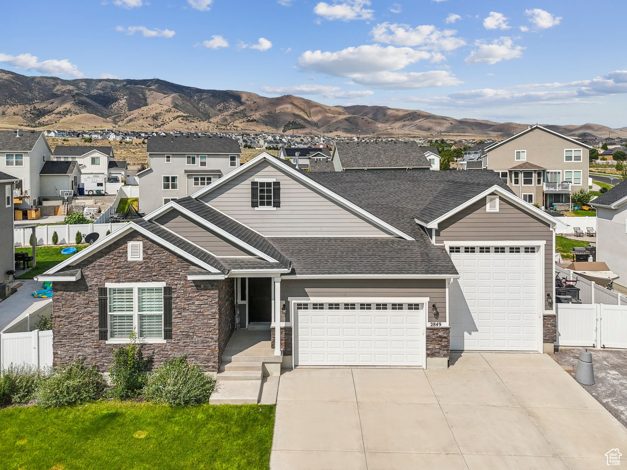 MALLARD BAY - Residential