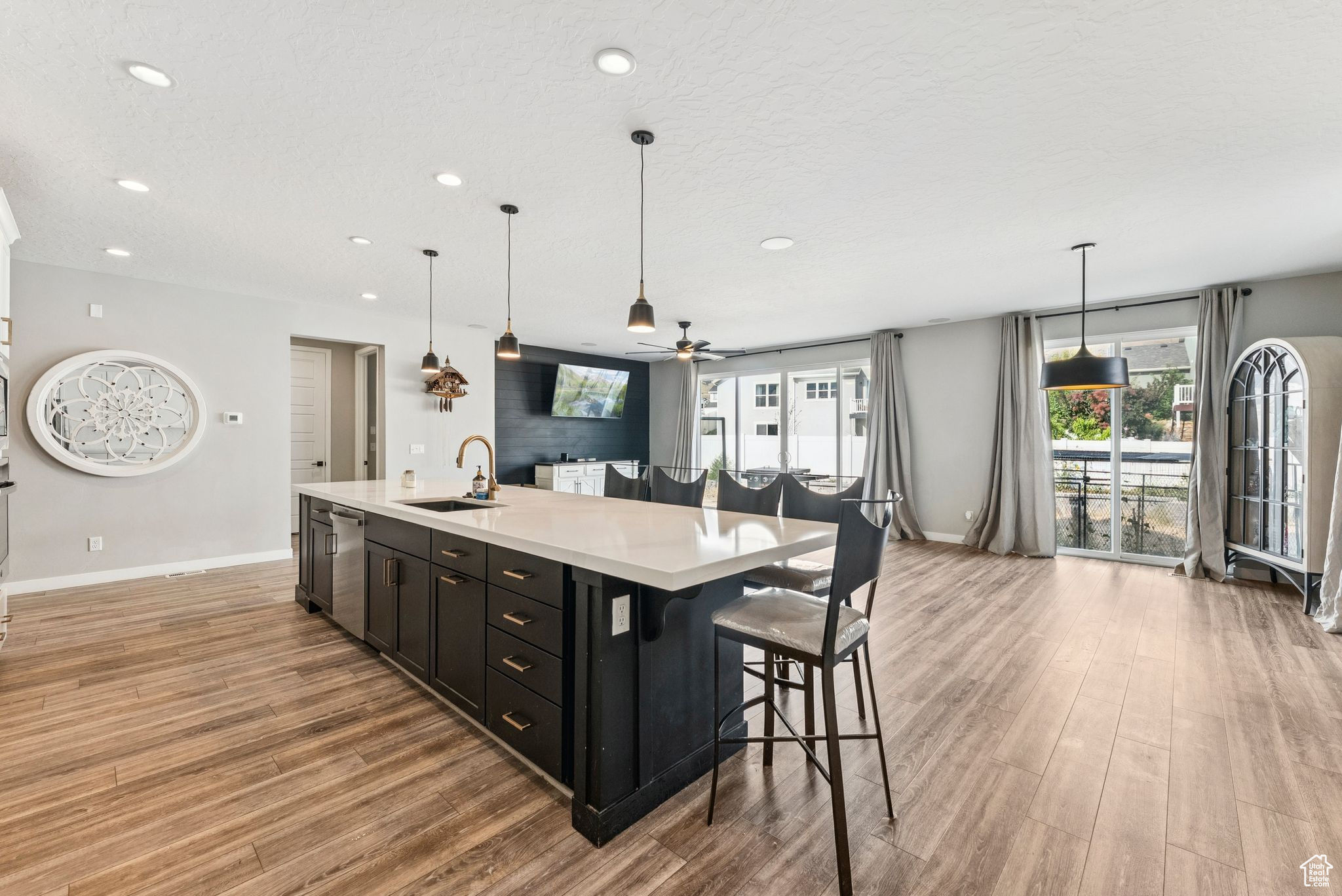 MALLARD BAY - Residential