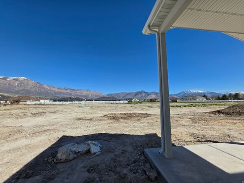 Tiny photo for 2924 N GALLOWAY LN #265, Plain City, UT 84404 (MLS # 2146610)