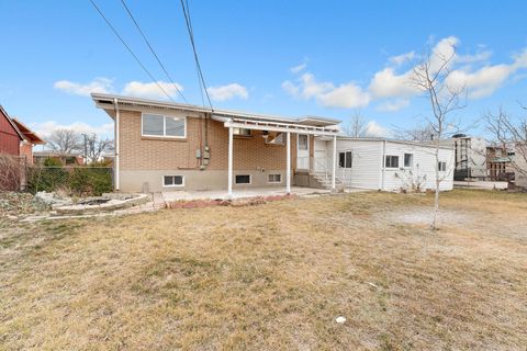 Tiny photo for 1123 E SEGO LILY DR, White City, UT 84094 (MLS # 2139576)
