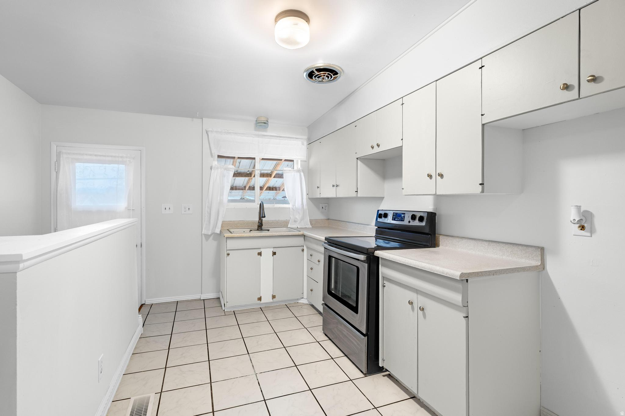 WHITE CITY - Residential