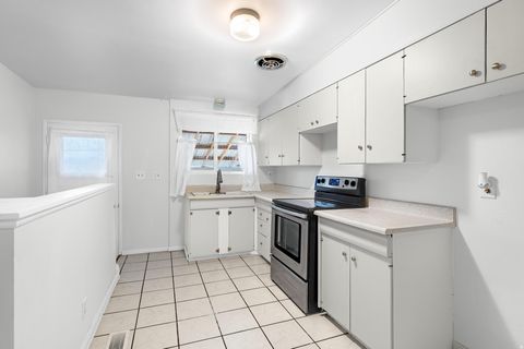 Tiny photo for 1123 E SEGO LILY DR, White City, UT 84094 (MLS # 2139576)