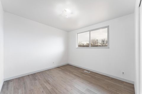 Tiny photo for 1123 E SEGO LILY DR, White City, UT 84094 (MLS # 2139576)