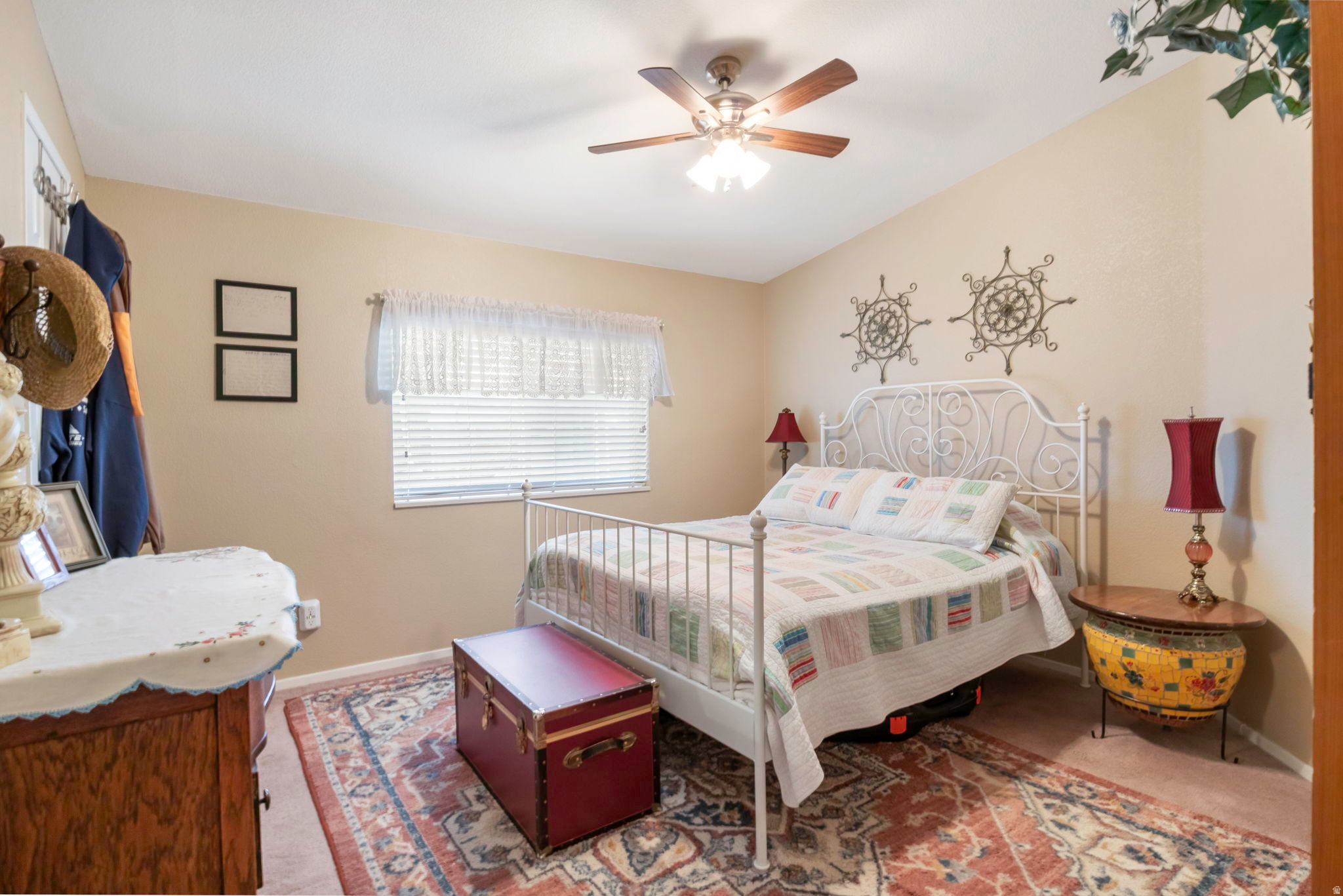 WINCHESTER ESTATES - Residential