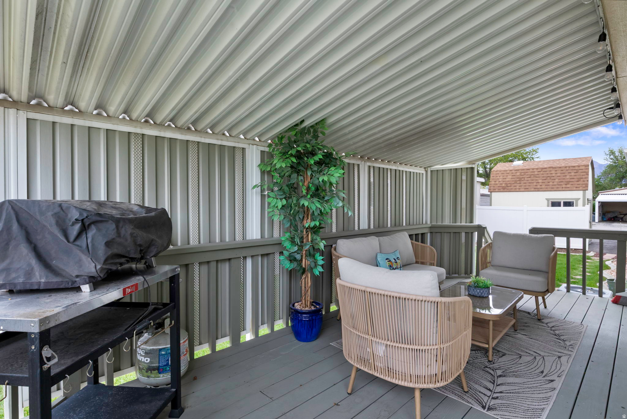 WINCHESTER ESTATES - Residential