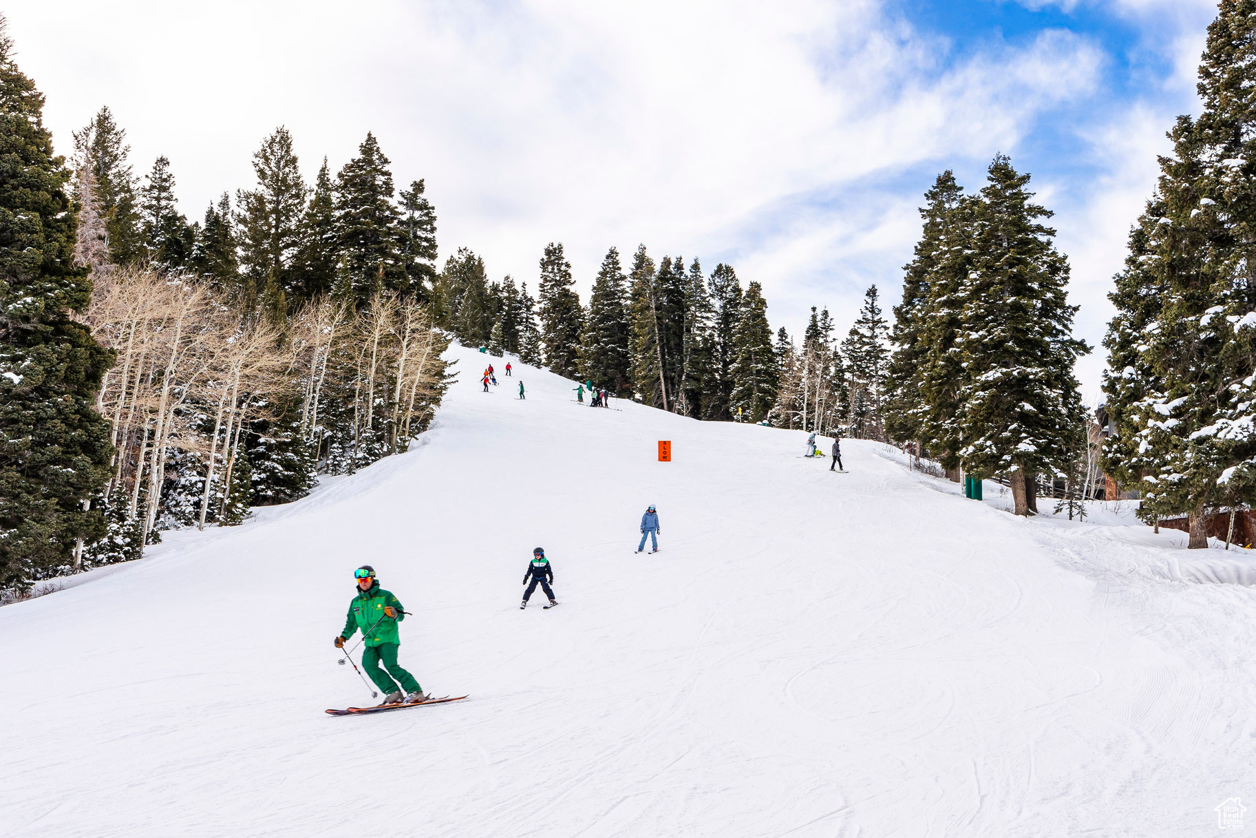 STAG LODGE PHASE 1 CONDOMINIUM - Residential