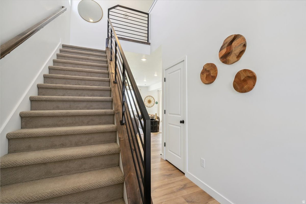 NORTHLAKE MEADOWS - Residential